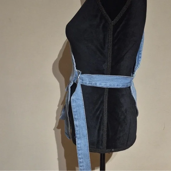 ZARA Asymmetrical Denim Utility Vest - Size XS/S (EUR XS / USA S / MEX 24-26) - Picture 4 of 9